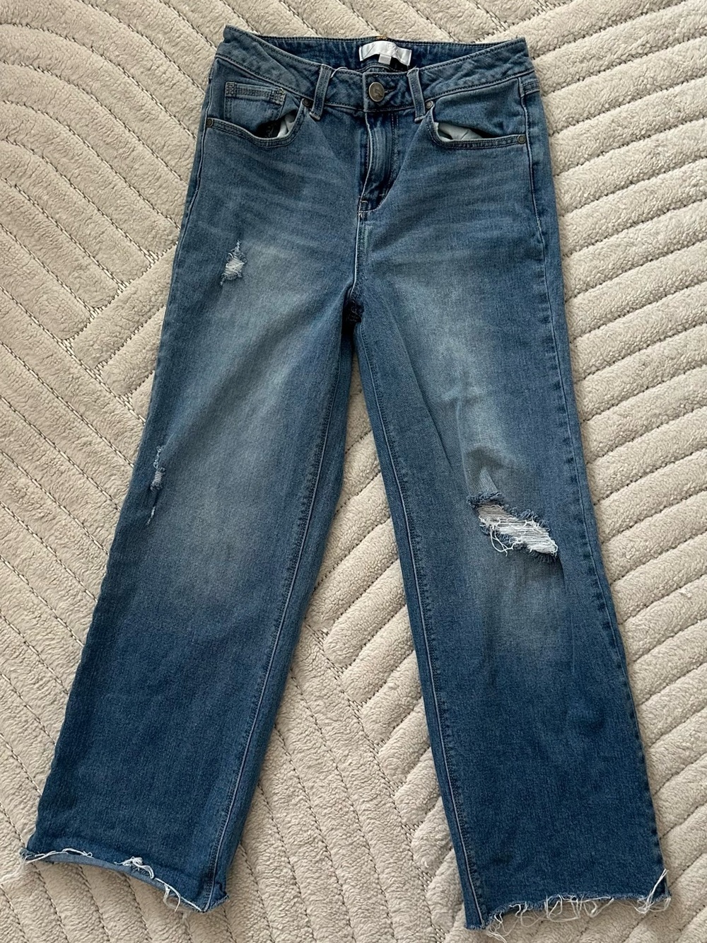 Woman Dark Blue Distressed Straight-Leg Jeans